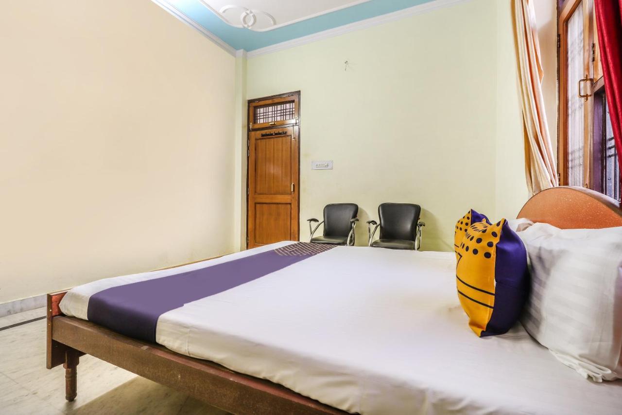 Spot On 70311 Rangoli Palace Hotel Lucknow Exterior photo