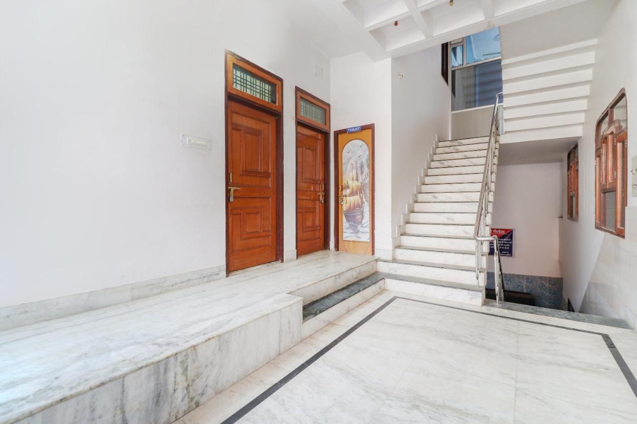 Spot On 70311 Rangoli Palace Hotel Lucknow Exterior photo